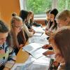 15 июня 2018 г. в рамках темы «Professional Problems of Young Specialists» с целью развития иноязычной профессионально-ориентированной коммуникативной компетенции специалистов в области начального образования преподаватели кафедры иностранных языков филологического факультета Цикото Надежда Петровна, Павлова Жанна Ярославовна организовали для студентов I курса заочной формы обучения круглый стол «Work Experience